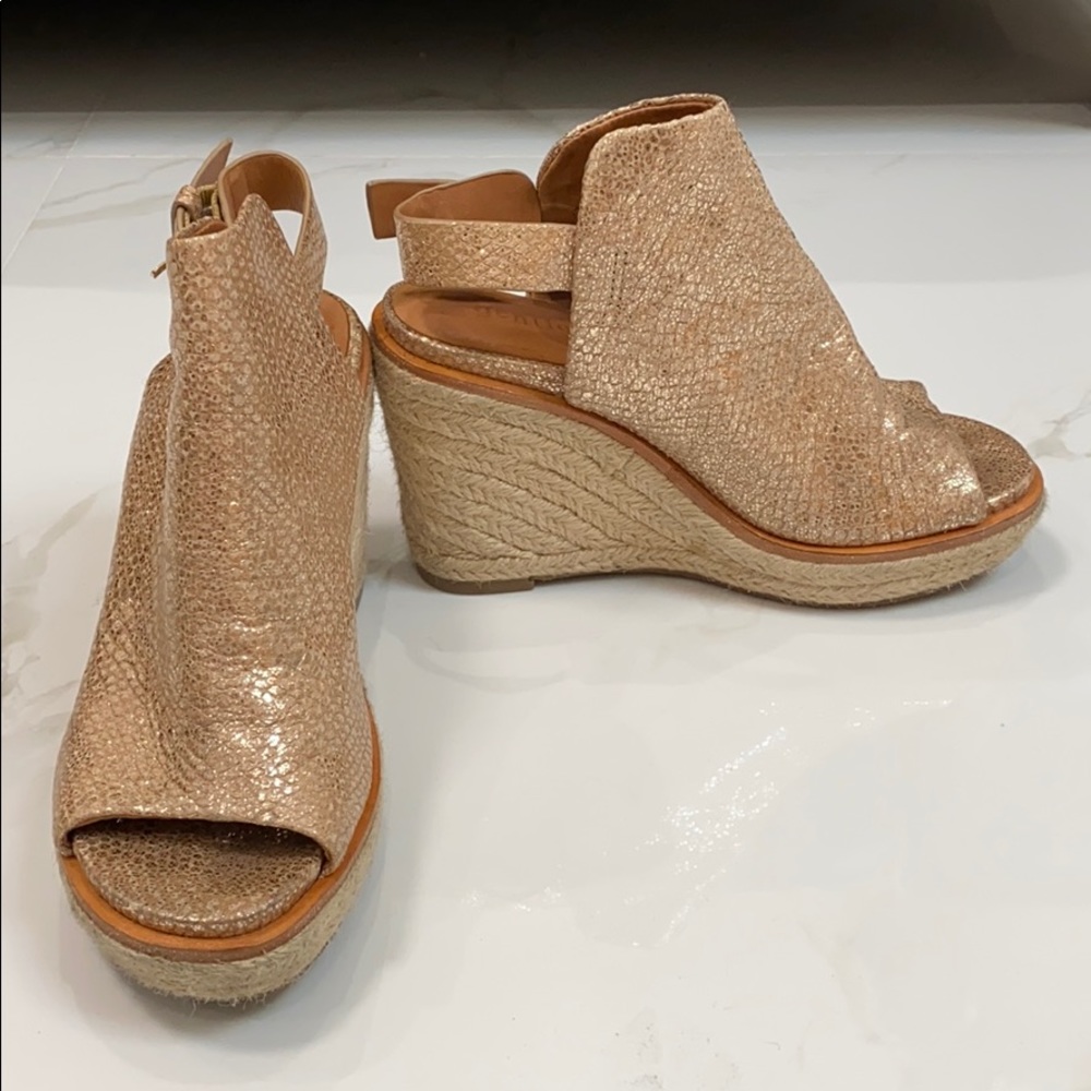 Kenneth Cole - Gentle Souls - Charlie Espadrille